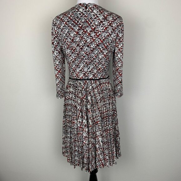 Maggy London Petite Abstract Print Dress - US 4P - Black White & Red - Polyester - Picture 2 of 6